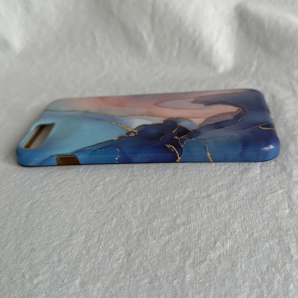 iPhone 7 Plus plastic marble print case - Picture 3 of 4